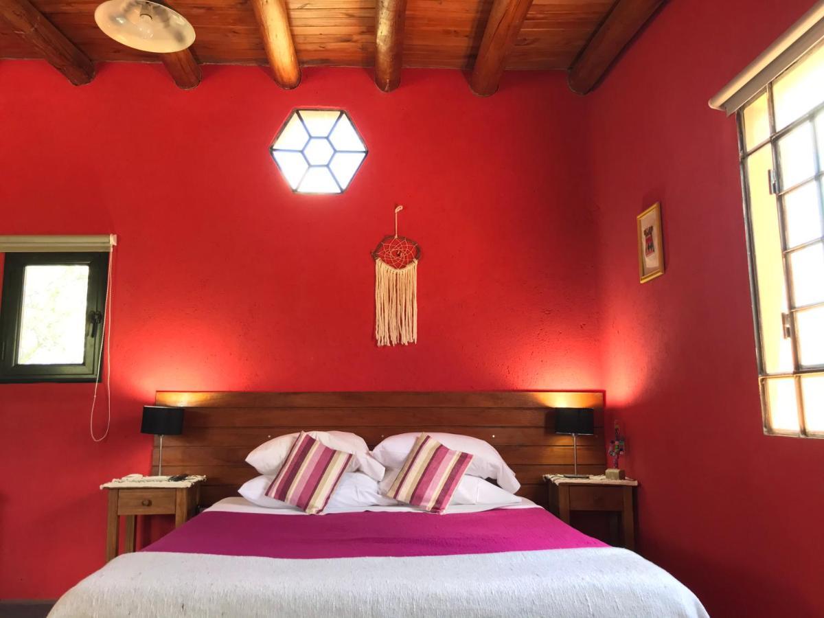 Taos Pueblo Apartahotel Capilla del Monte
